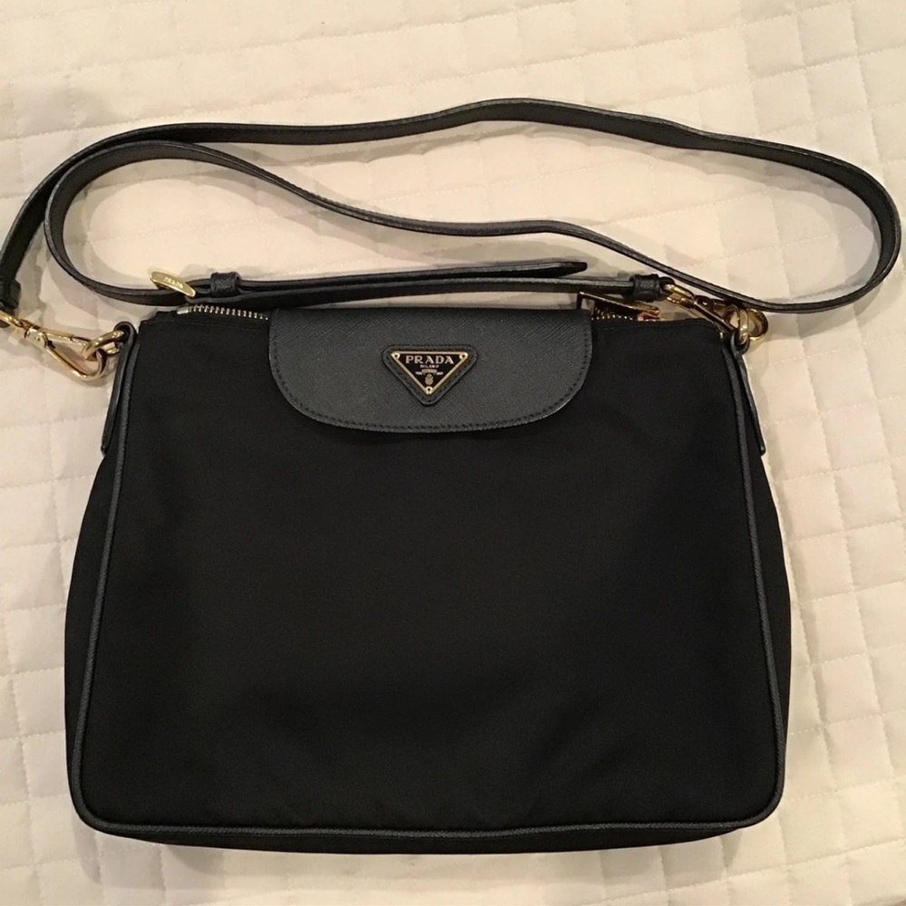 PRADA Nylon tessuto crossbody❤️